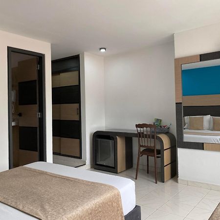 Hotel Plaza Real Ocaña Kültér fotó