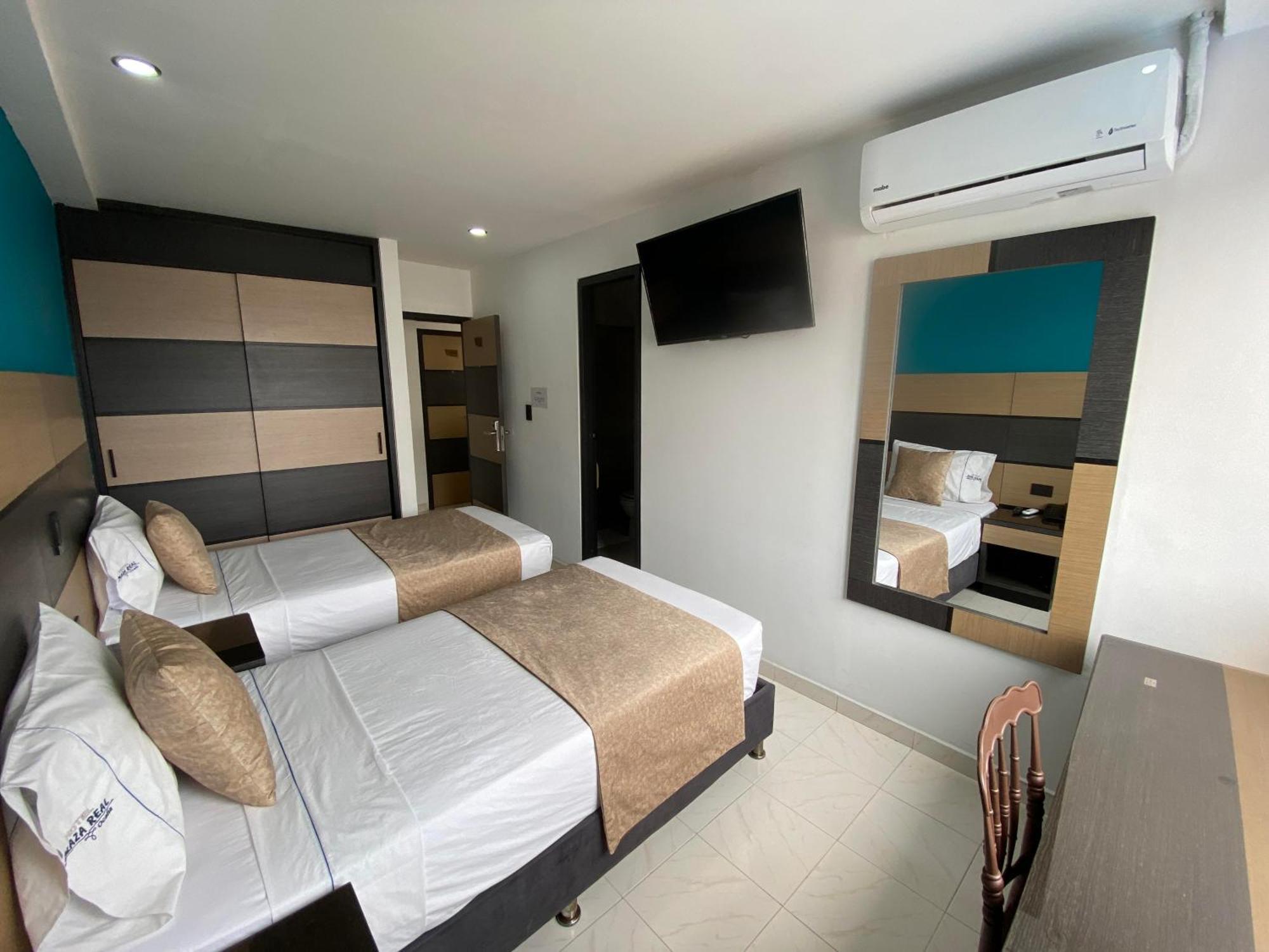 Hotel Plaza Real Ocaña Kültér fotó