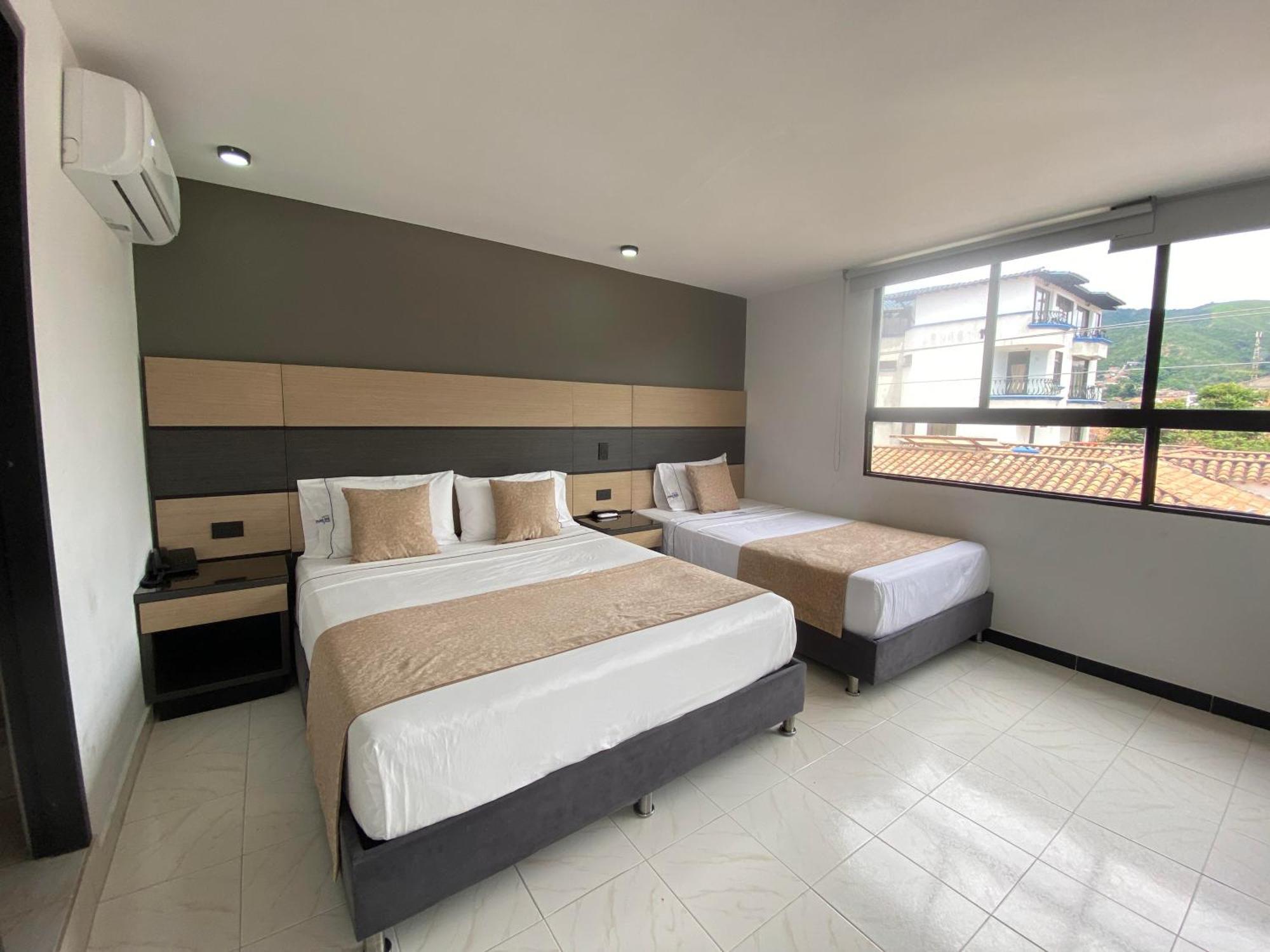 Hotel Plaza Real Ocaña Kültér fotó