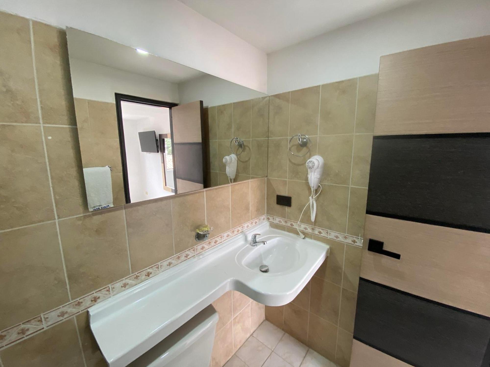 Hotel Plaza Real Ocaña Kültér fotó
